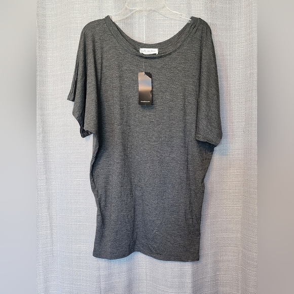 Tunic t-shirt- Small - Picture 1 of 5